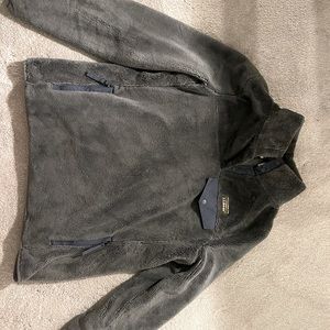 L.L Bean fuzzy pull over